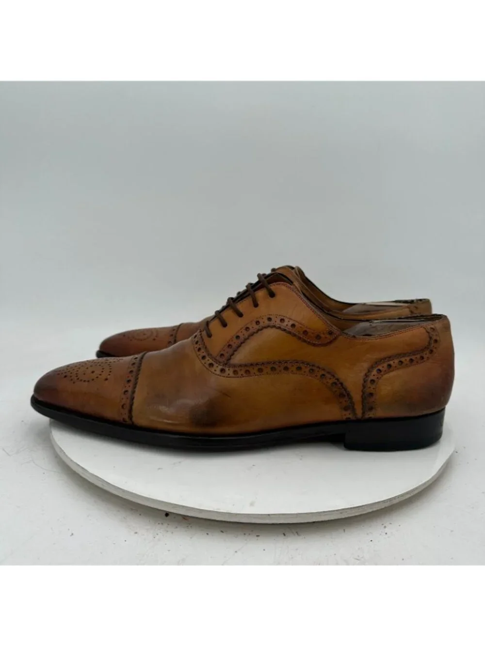 Magnanni Men Size 10 Brown Leather Wingtip Cap Toe Lace Up Oxford Dress Shoes